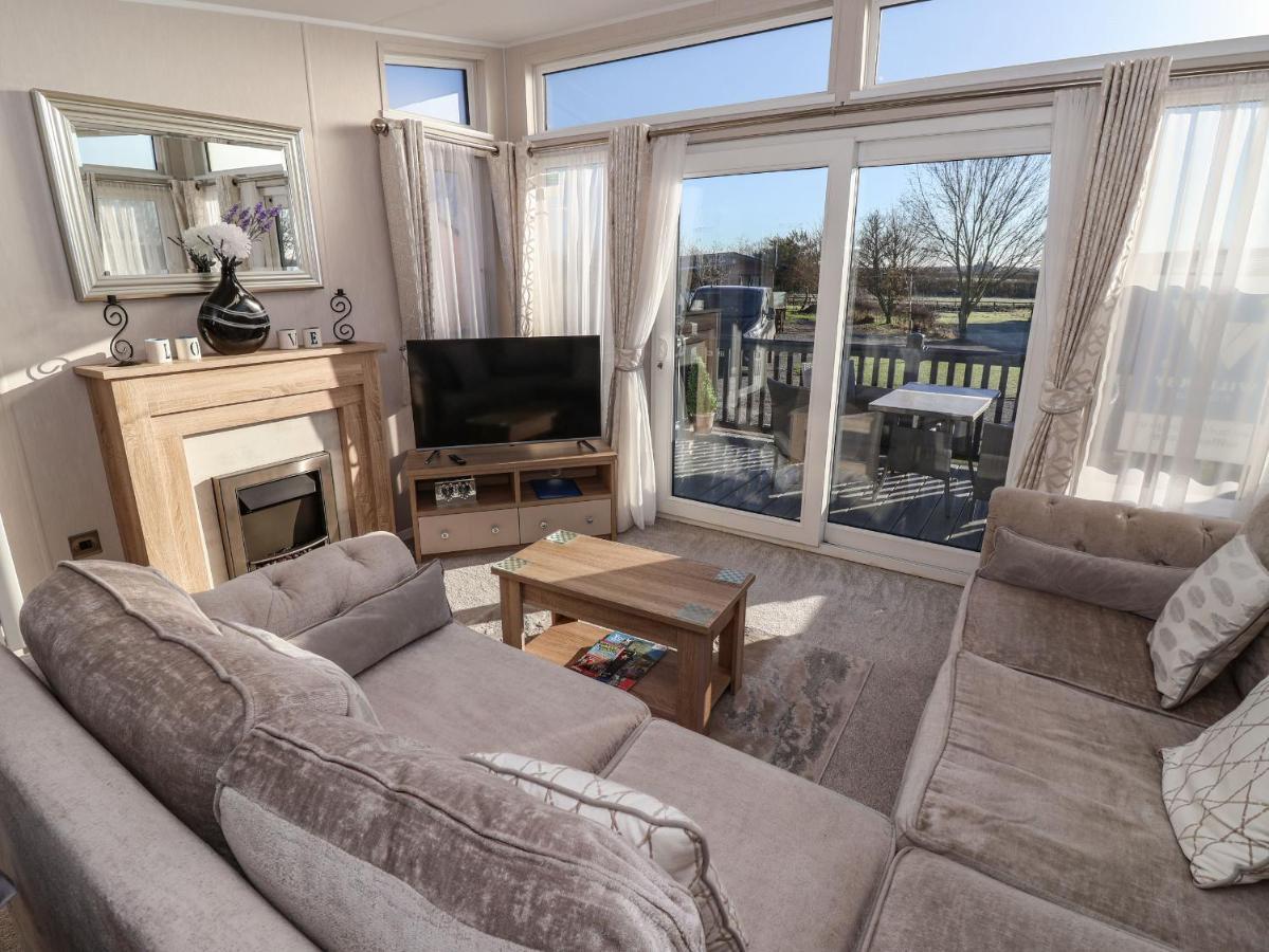 Owls Nest Villa York Exterior photo